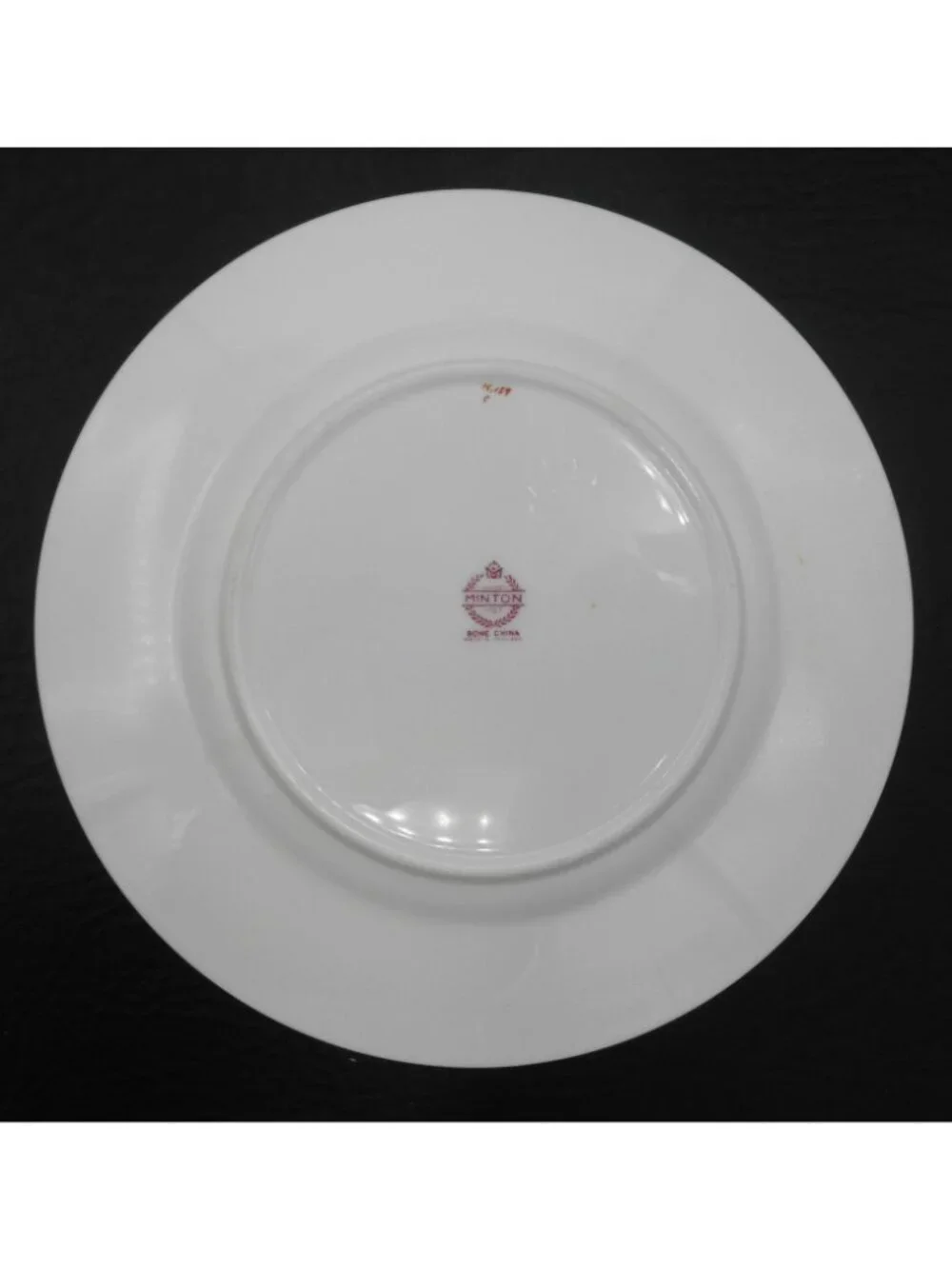Buckingham K-159 by Minton 7.75 IN Salad Plate set of 4 Excellent Condition - Picture 3 of 5